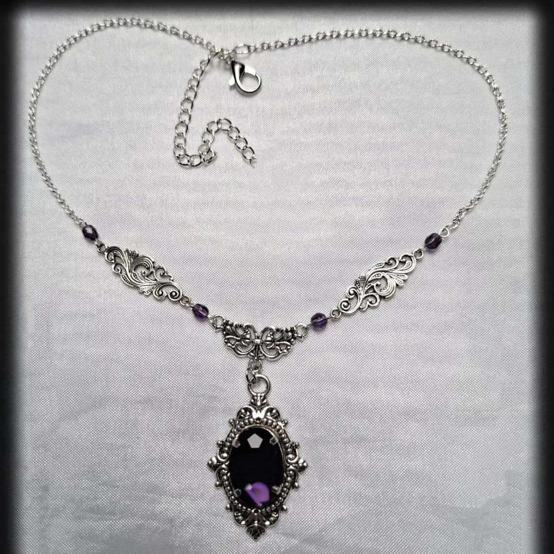Women'S Victorian Accessories - Mor Sihirli Su Damlası Kolye, Gotik