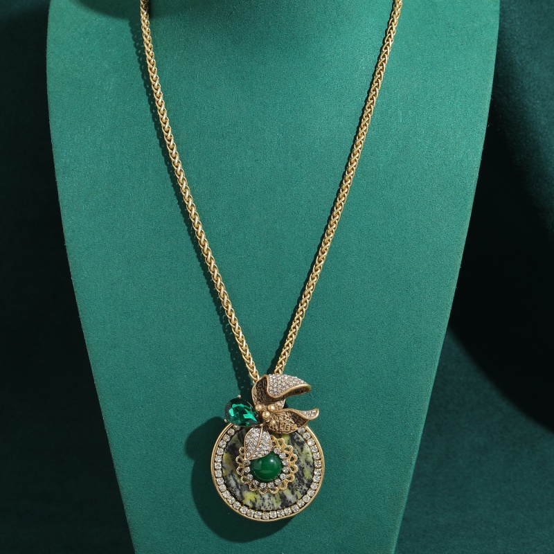 Women'S Accessories Trends 2026 - Vintage Yuvarlak Yeşil Doğal Taş Kolye