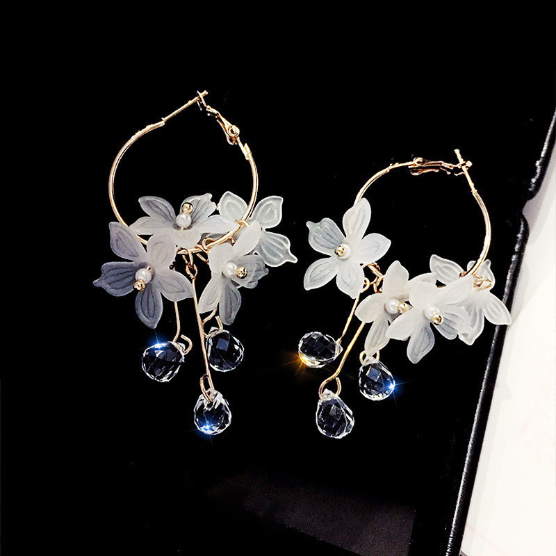 Kore moda zirkon beyaz çiçek b - Women'S Accessories Trends 2026 incelemesi ve fiyatı
